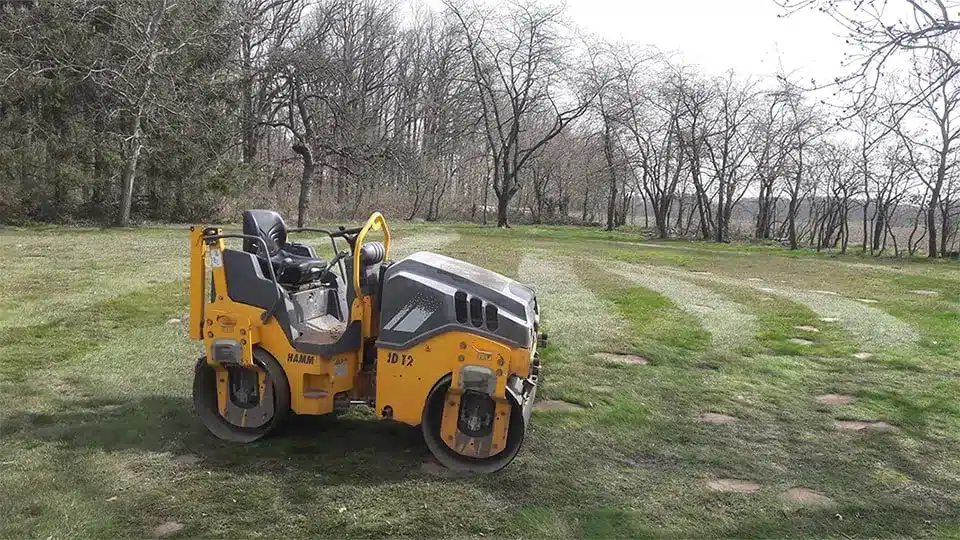 Rasenflächen walzen Melle 49324 Marcel Winkelmann